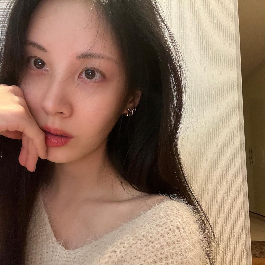 Seohyun Greets Fans With Her Lovely Selfies Wonderful Generation
